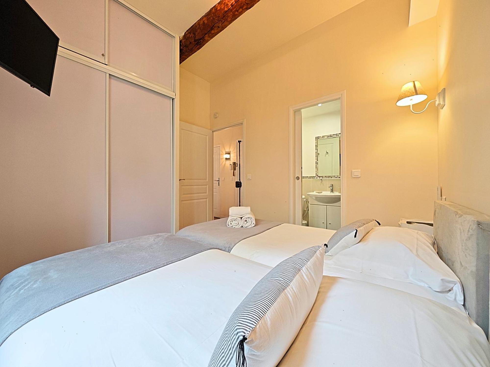 Apartment Croisette Carre D'or Cannes